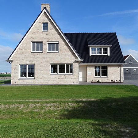 Beautiful And Spacious Villa With A Panoramic View Near The Beach Of Cadzand Exterior photo